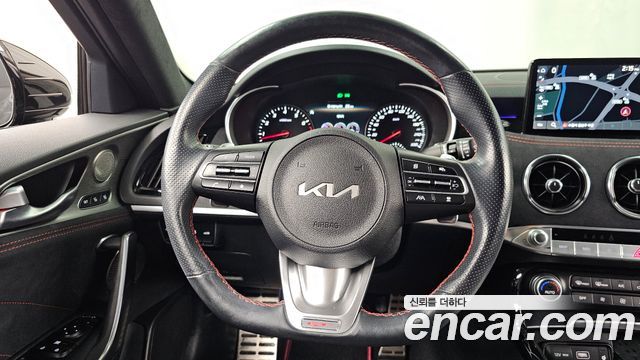 Kia Stinger 2022 — photo 19