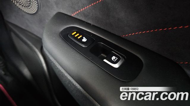Kia Stinger 2022 — photo 25
