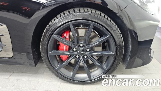 Kia Stinger 2022 — photo 7