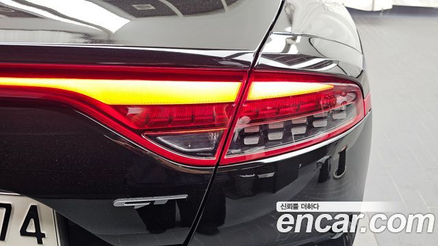 Kia Stinger 2022 — photo 9