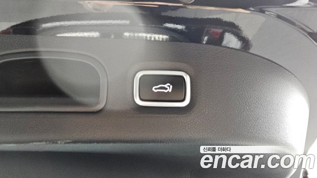 Kia Stinger 2022 — photo 31