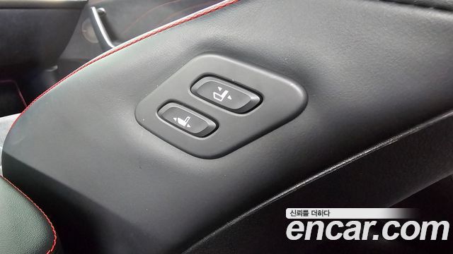 Kia Stinger 2022 — photo 36