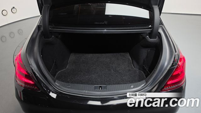 Mercedes-Benz S-Class 2020 — photo 20