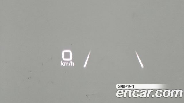Audi Q4 e-tron 2023 — photo 19