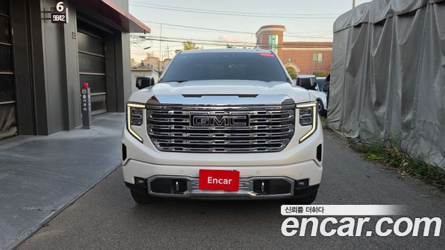 GMC Sierra 2023 — photo 3