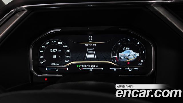 GMC Sierra 2023 — photo 11