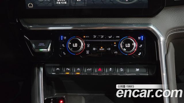 GMC Sierra 2023 — photo 18