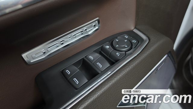 GMC Sierra 2023 — photo 30