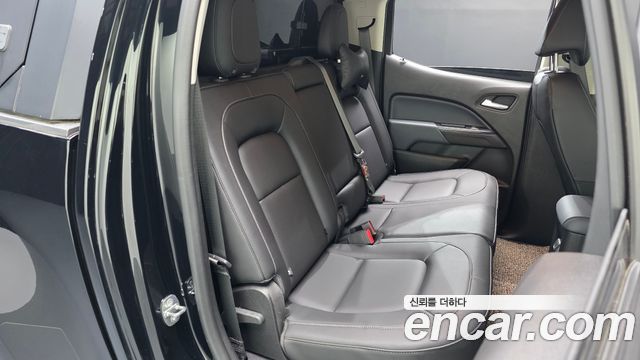 Chevrolet Korea Colorado 2021 — photo 17