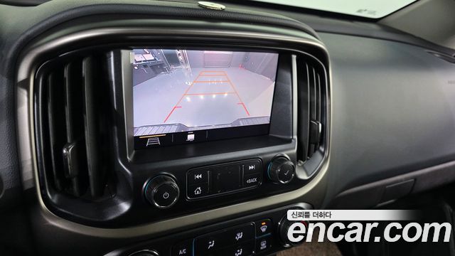 Chevrolet Korea Colorado 2021 — photo 24