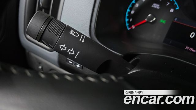 Chevrolet Korea Colorado 2021 — photo 28