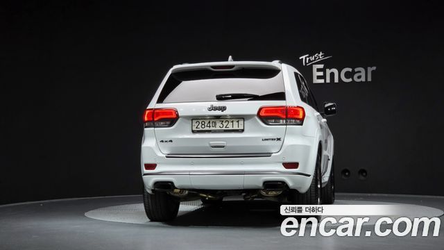 Jeep Cherokee 2020 — photo 4