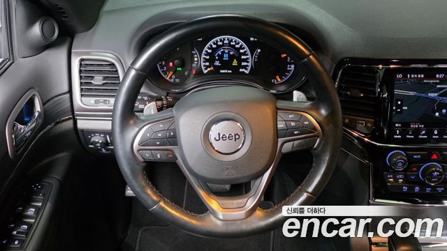 Jeep Cherokee 2020 — photo 13