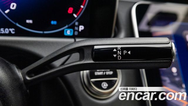 Mercedes-Benz E-Class 2026 — photo 9