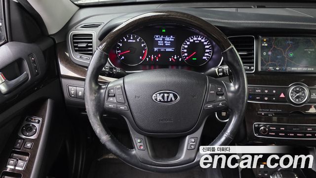 Kia K7 2013 — photo 15