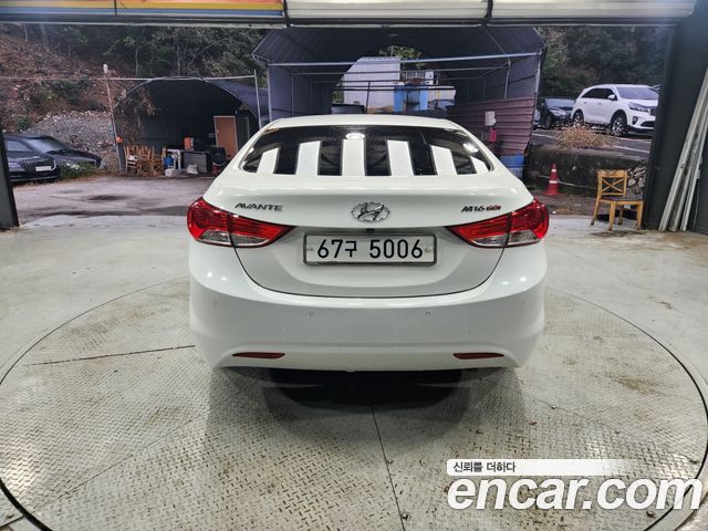 Hyundai AVANTE 2011 — photo 5