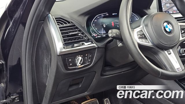 BMW X3 2021 — photo 29