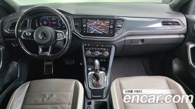 Volkswagen T-Roc 2021 — photo 7