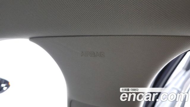 Kia K5 2022 — photo 30
