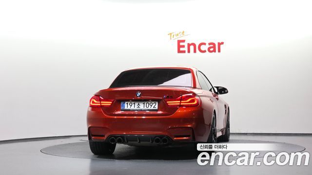 BMW M4 2018 — photo 4