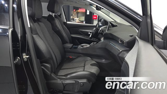 Peugeot 3008 2018 — photo 17