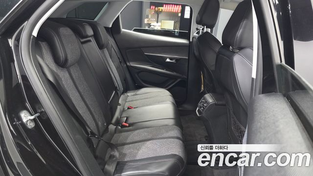 Peugeot 3008 2018 — photo 18