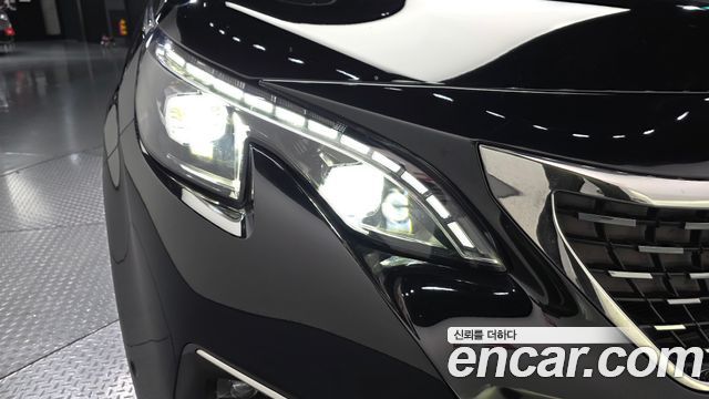 Peugeot 3008 2018 — photo 8
