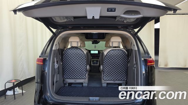 Kia Canival 2022 — photo 26
