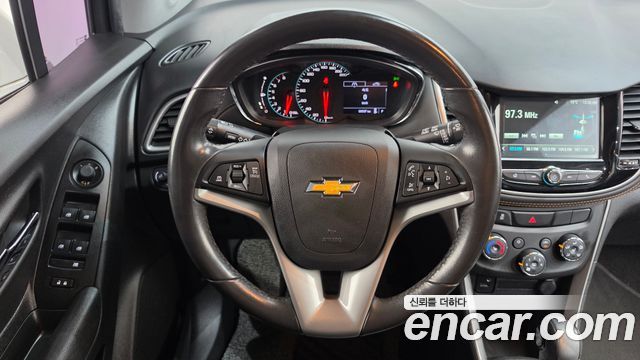 Chevrolet Korea Trax 2019 — photo 13