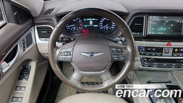 Genesis G80 2017 — photo 14