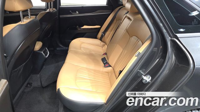 Kia K5 2021 — photo 17