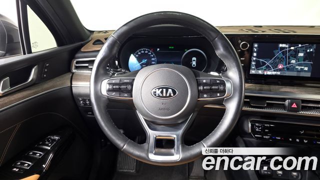 Kia K5 2021 — photo 19