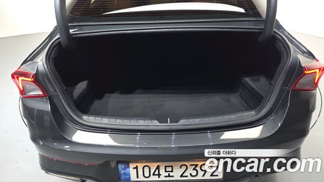 Kia K5 2021 — photo 23