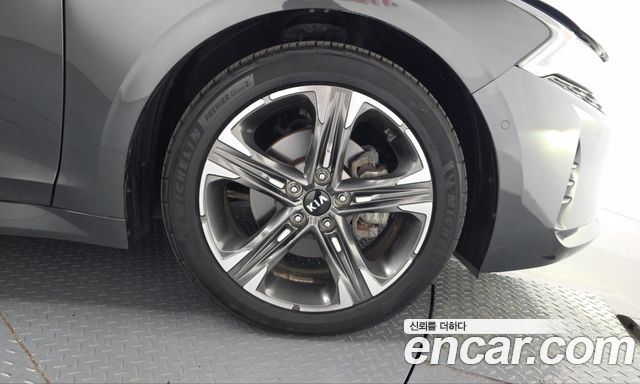 Kia K5 2021 — photo 7