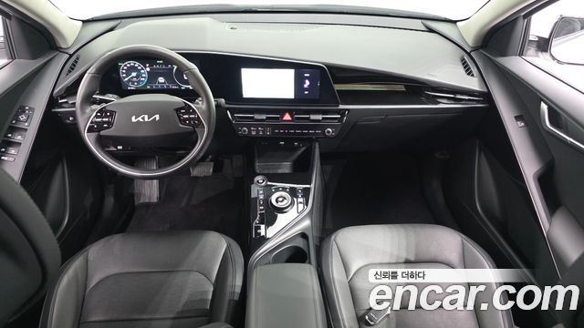 Kia Niro 2024 — photo 10