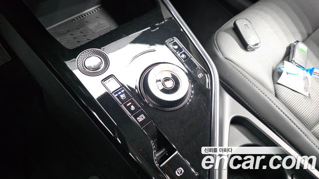 Kia Niro 2024 — photo 12
