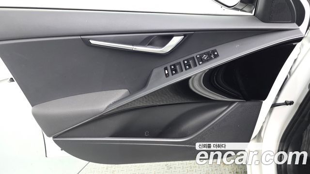 Kia Niro 2024 — photo 14