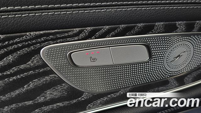 Mercedes-Benz CLS-Class 2023 — photo 18
