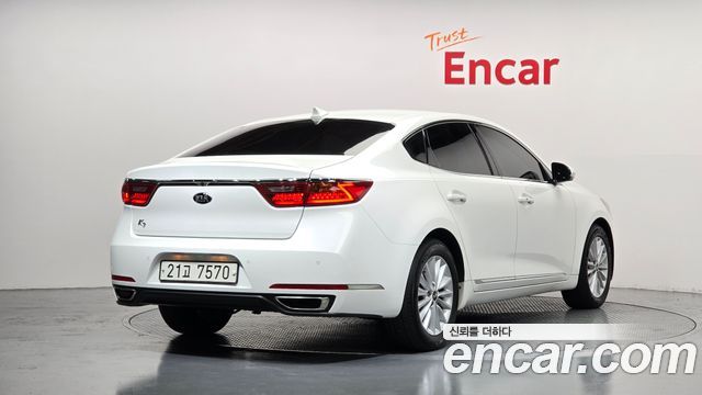Kia K7 2017 — photo 2