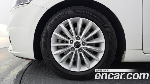 Kia K7 2017 — photo 5