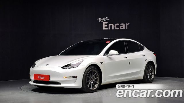 Tesla Model 3 2020 — photo 1