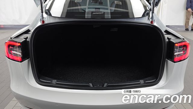 Tesla Model 3 2020 — photo 20