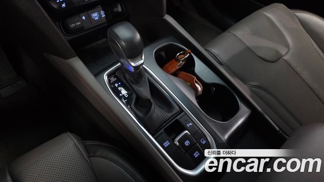 Hyundai Santafe 2019 — photo 12