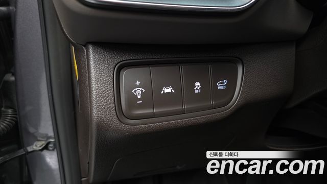 Hyundai Santafe 2019 — photo 25