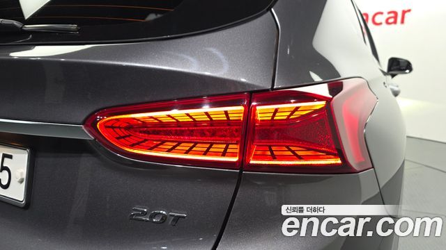 Hyundai Santafe 2019 — photo 9
