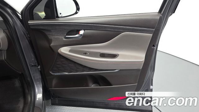 Hyundai Santafe 2019 — photo 14