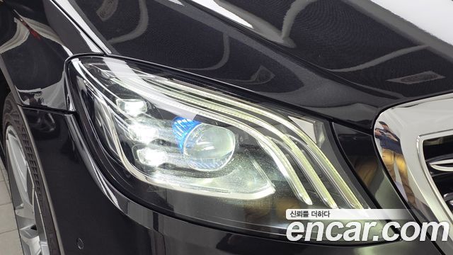 Mercedes-Benz S-Class 2019 — photo 8