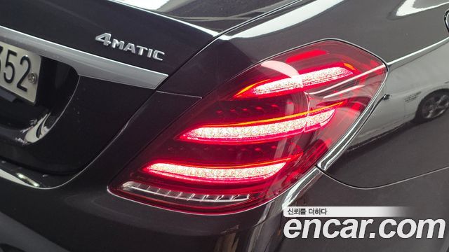Mercedes-Benz S-Class 2019 — photo 9