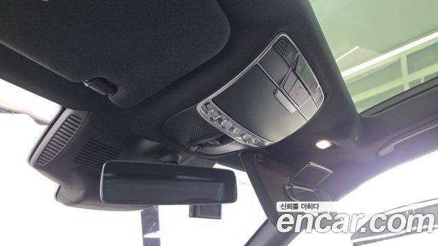 Mercedes-Benz S-Class 2019 — photo 28