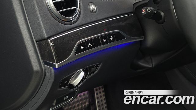 Mercedes-Benz S-Class 2019 — photo 30